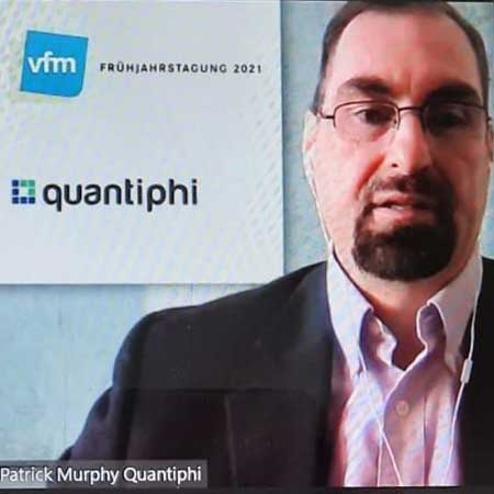 Quantiphi (englisch)