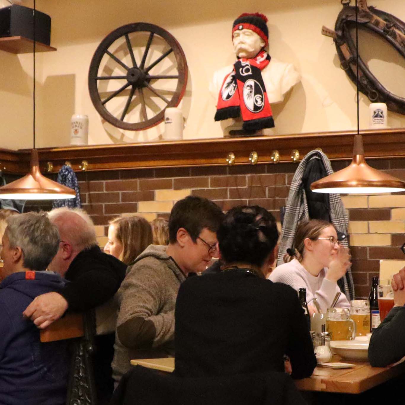 Treffen im Martin's Bräu (Selbstzahler) (leider schon ausgebucht!)