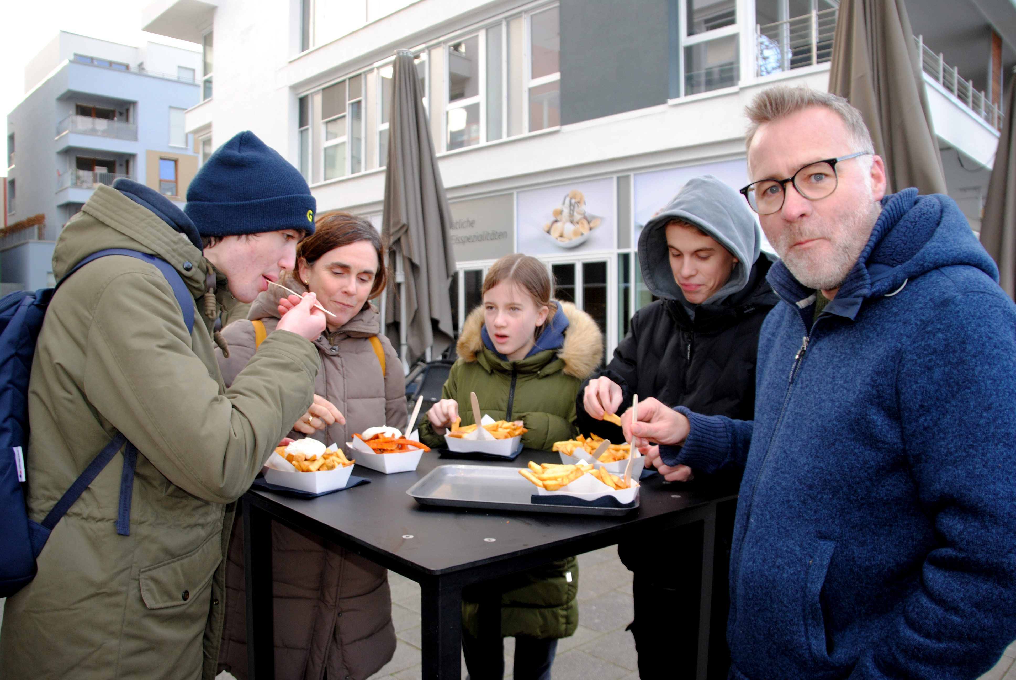 C Currywurst02 Foto Lehmkühler.JPG