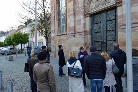 02 Stadtfuehrung Saarbruecken-quer 2016-04-24 18-00-42